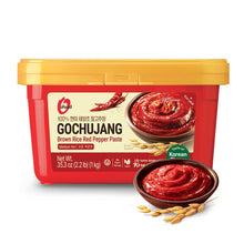 O’food Gochujang – Authentic Korean Red Chili Paste [Medium | 1.1 lb (500g) ] Spicy & Sweet Savory Traditional Fermented Sauce | Gluten-Free | 100% Brown Rice | No Corn Syrup | Great for Bibimbap, Marinades, Stews & BBQ